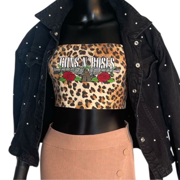 Leopard Print Guns N' Roses Crop Top - Picture 1 of 2